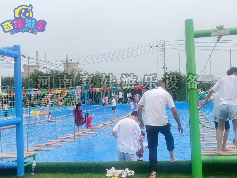 水上趣桥